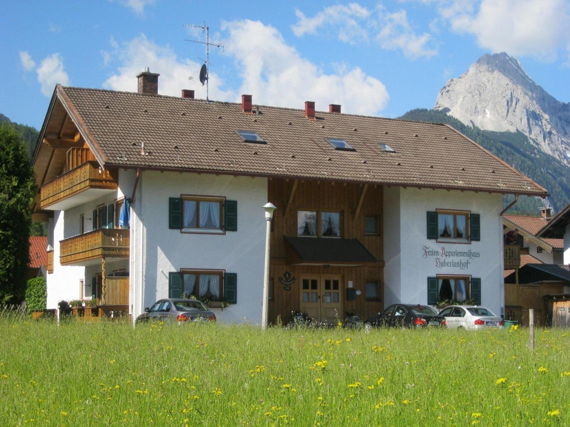Ferienapartmenthaus Hubertushof Mittenwald Exterior foto